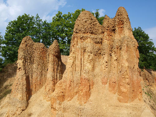 Piaskowe Piramidy, Pješčane piramide, Foča, Miljevina